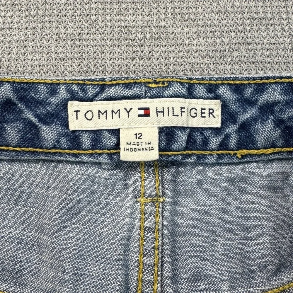Tommy Hilfiger Womens Shorts Blue Denim Cotton Medium Wash Slash Pocket Size 12 - Picture 6 of 12
